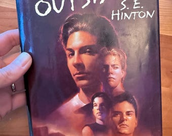 The Outsiders by S.E. Hinton Vintage Paperback Book - Etsy