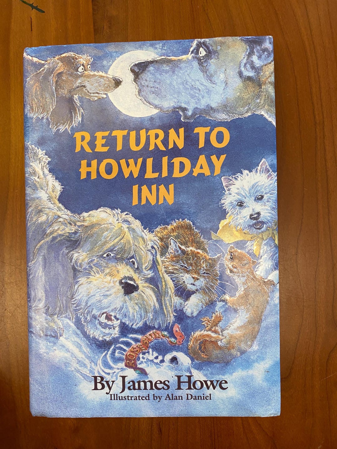 Return to Howliday Inn by James Howe - 1992 First Edition Hardcover - Etsy
