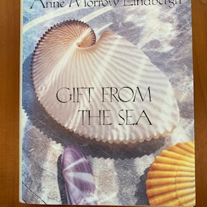 Gift From The Sea by Anne Morrow Lindbergh - 1992 Pantheon Hardcover