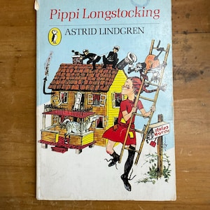 Pippi Longstocking by Astrid Lindgren - 1988 Puffin Paperback