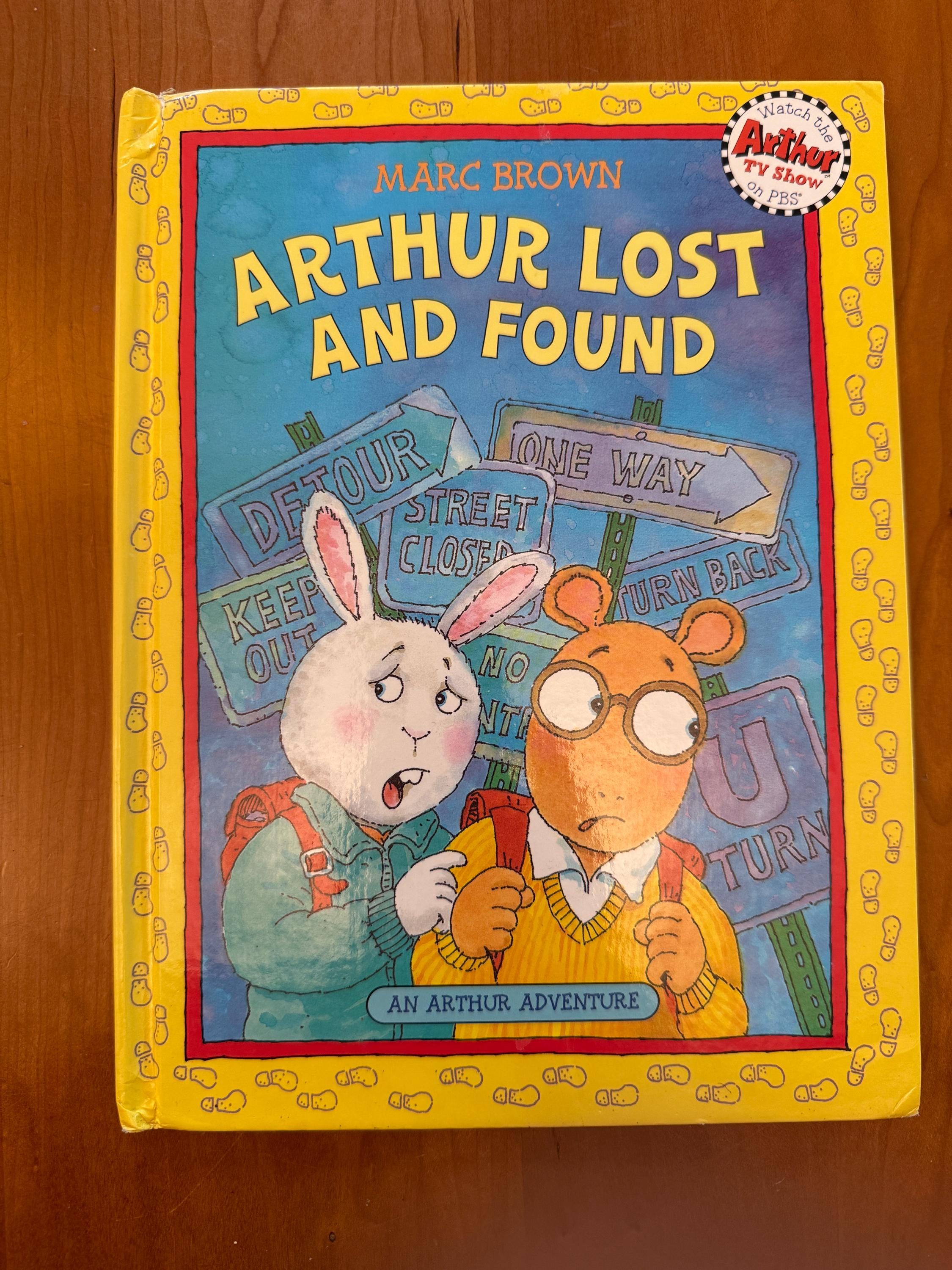 Objets perdus et trouvés Arthur par Marc Brown - 1998 Little, Brown Première édition - Ancienne bibliothèque