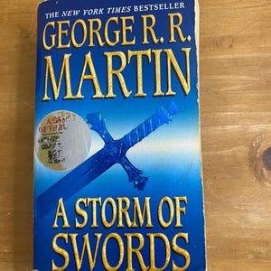 A Storm of Swords by George R.R. Martin - 2005 Bantam Spectra Mass-market