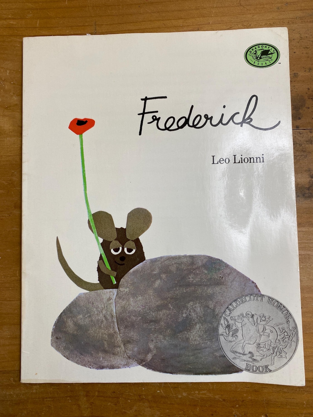 洋書 ペーパーバックDRAGONFLY BOOKS Leo Lionni 8冊 il_1080xN.6693739392_d5xi.jpg