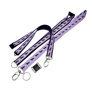 langes Schlüsselband Pferde Lila in 3 Längen, mit Ring o. Karabiner, div. Gurtbandfarben, mit Namen bestickt, NEU: mit Breakaway-Safety-Clip