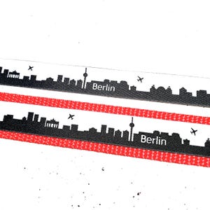 2 m oder mehr Berlin Skyline Webband in schwarz-weiß - Lieferung in einem Stück!