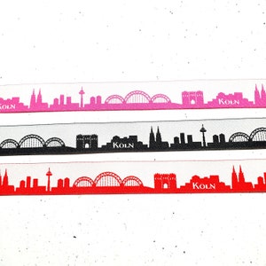 langes Köln Skyline Schlüsselband in drei Farbkombis auf rotem Gurtband oder Wunschfarbe, mit Ring oder Karabiner Bild 3