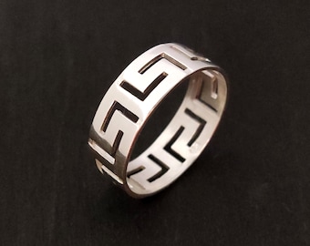 Sterling Silver 925 Ancient Greek Meander Eternity Key Ring 8mm, Men Women  Silver Greek Ring Greek Jewelry, Griechischer Silber Schmuck