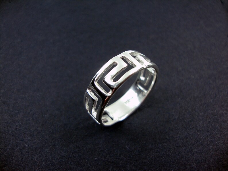 Sterling Silver 925 Ancient Greek Meander Eternity Key Ring Etsy