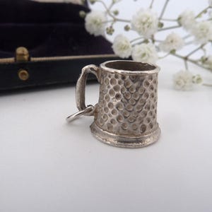 Vintage sterling silver beer mug charm. Silver large silver beer tankard pendant for necklace.  Charm for charm bracelet.