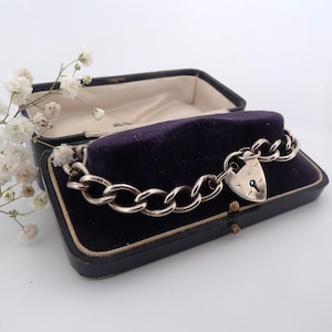 vintage sterling silver bracelet for charms with heart padlock Full British hallmark London 1965