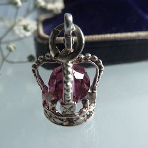 Charm vintage en plata de Ley Corona Real