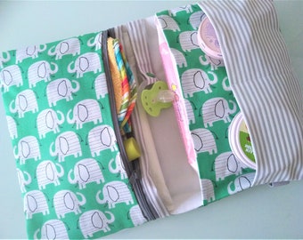 Wickeltasche Windeltasche Elefanten grün Babyparty Geschenk für Mama