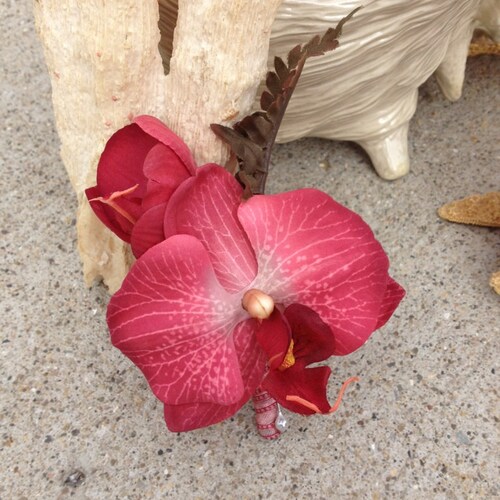 Destination Wedding / Beach Wedding Real Touch Stargazer store and Calla Lily Silk Bridal Bouquet with Grooms Boutonniere / Silk Wedding Flowers