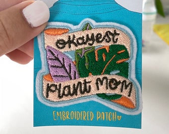 Okayest Plant Mom Patch – Embroidered Iron-On Botanical Badge