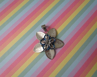 Scale Flower Pendant (Silver Celtic Knot/Blue)