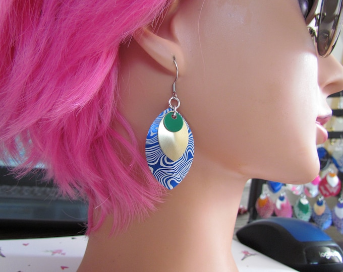 Triple Layer Scalemail Earrings (Green/Gold/Blue Damascus)