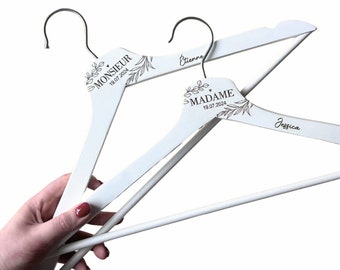 Custom wedding hanger, bride-to-be gift, gift evjf, gift witness, bridesmaid gift, bride to be