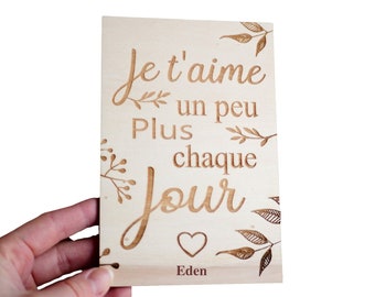 Carte en bois gravé -Je t'aime un peu plus chaque jour- saint Valentin, cadeau saint valentin, cadeau homme, cadeau couple, amour, sentiment