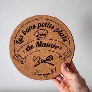 Personalized trivet for Grandma's kitchen, Mother's Day gift for Grandma, personalized gift for Grandma, original kitchen decor idea, super grandma