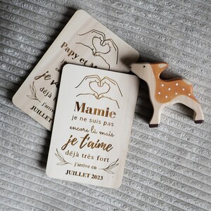 Carte en bois annonce bébé, annonce grossesse originale, carte annonce futur papy/mamie, cadeau personnalisée demande parrain/marraine, bébé image 2
