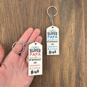 Customizable wooden dad key ring, Father's Day gift, birthday key ring, gift for him, moving in gift, super loving dad image 5