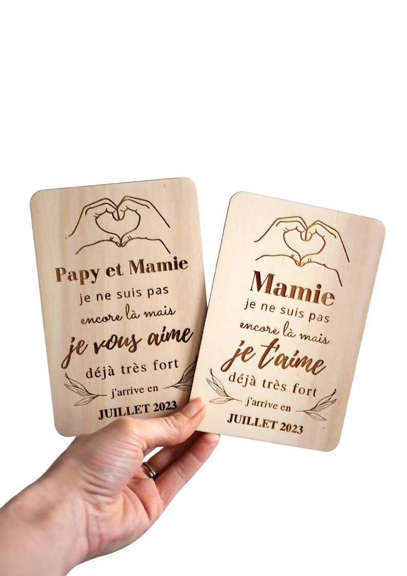 Carte en bois annonce bébé, annonce grossesse originale, carte annonce futur papy/mamie, cadeau personnalisée demande parrain/marraine, bébé image 1