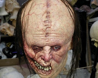 Perty Mouth Display Half Mask