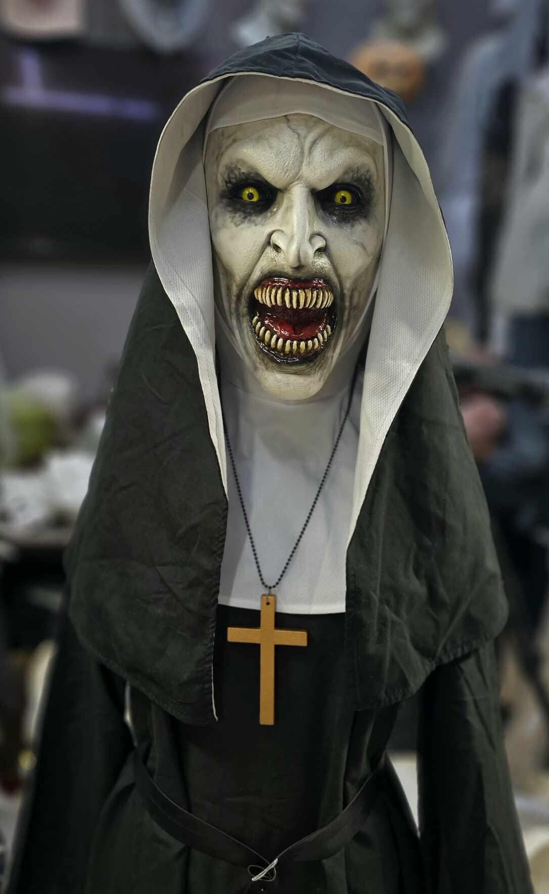 ししまるもも　丑三つワラニン　恐怖！うごく銅像 ノベルティ付き ししまるもも®︎ on X: 