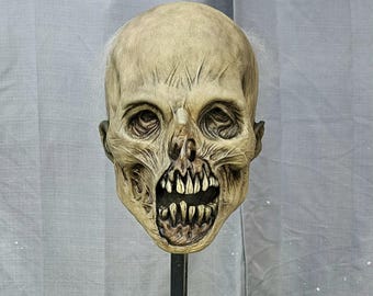Entombed Mask (uncut display)