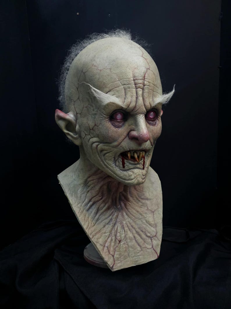 Vampire Rinkles The Old One Vampire Collectible Bust - Etsy