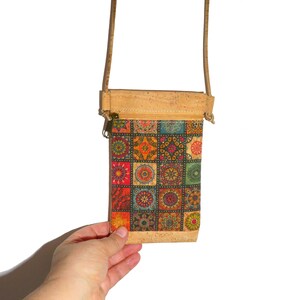Sac pour téléphone portable - Petit sac à main en liège Fabriqué au Portugal - Haute qualité - Pochette végétalienne - Sac à bandoulière pour téléphone portable (BO324)
