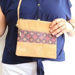 Cork Purse Made in Portugal - High quality cork bag natural color - vegan clutch - cross body bag - cork shoulder bag  (BO373)