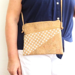 Cork Purse Made in Portugal - High quality cork bag natural color - vegan clutch - cross body bag - cork shoulder bag  (BO381)
