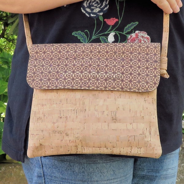 Cork Purse, tote bag, Vegan, Eco Friendly, cork bag, Portuguese cork bag, cork clutch bag, cork crossbody bag, cork shoulder bag (BO73)