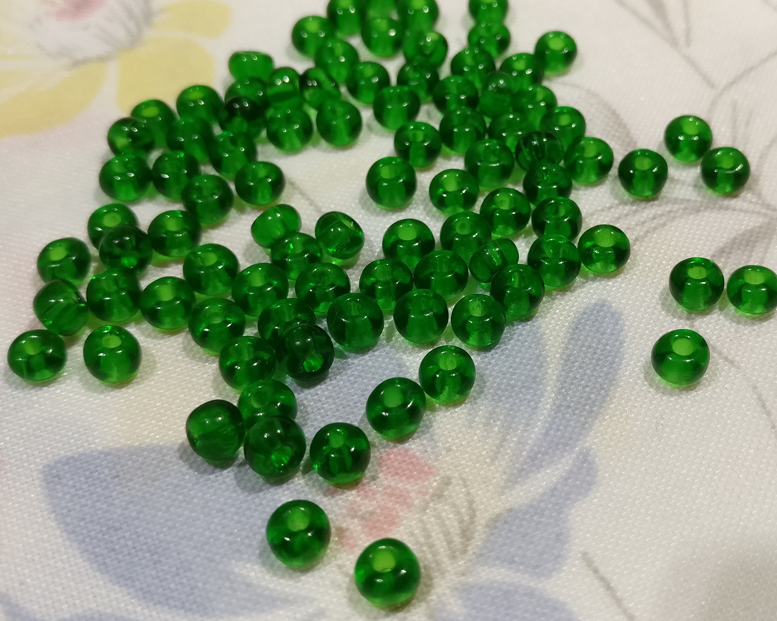 Green seed beads bag with 10g green tone tiny beads small Etsy