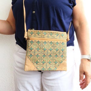 Cork Purse Made in Portugal - High quality cork bag natural color - vegan clutch - cross body bag - cork shoulder bag  (BO378)