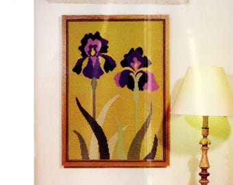 Kit do it yourself -  Exotic flowers - Portuguese Arraiolos - Traditional Portuguese Arraiolos Embroidery Needlework(A32LiriosRoxos)