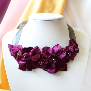 Plum Purple Berry Velvet Necklace, Moody Florals, Adjustable Ribbon Necklace