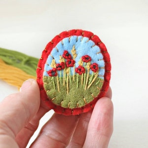 Red Poppy Brooch, Hand Embroidered Flanders Poppies and Cornfield Felt Brooch Pin, Small Gift for Her