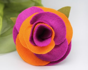 Broche roses colorées, corsage de fleurs en feutre orange et rose violacé, grande taille (9 cm)