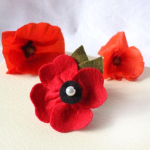 Red Felt Poppy Brooch, Handmade Flower Brooch for a Poppy Collector, 6cm Pin