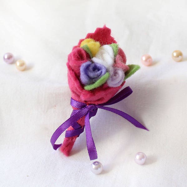 Felt Rose Brooch, Pink Purple Yellow Small Roses Brooch, Unique Valentine's Day Gift, Spring Wedding Memento, Charming Gift for Mothers Day