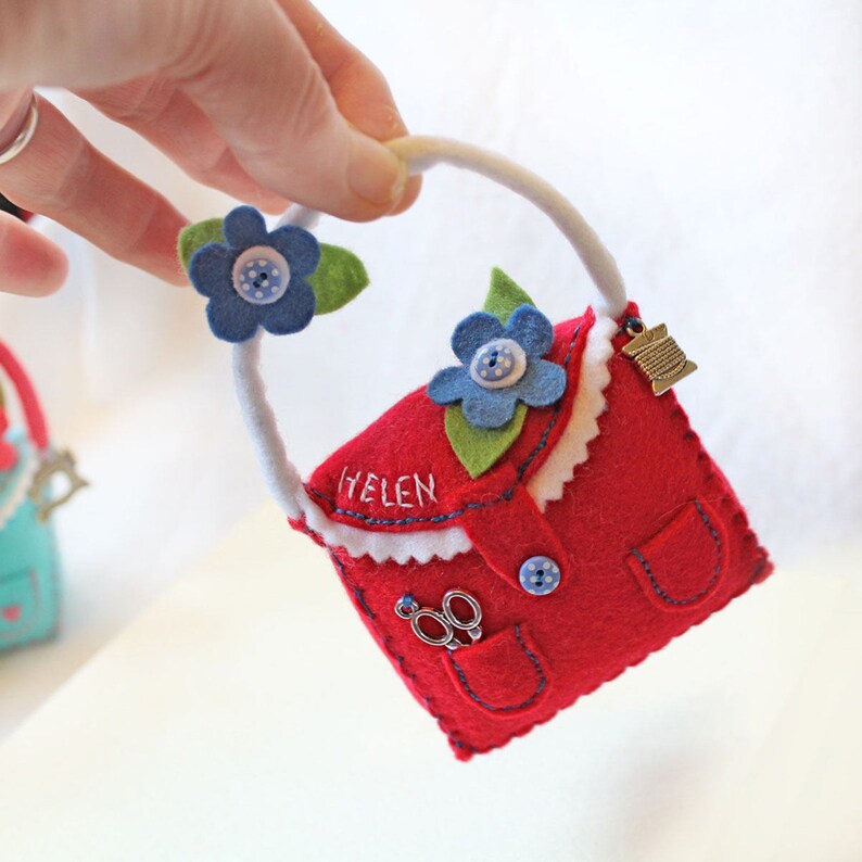 Seamstress Gift Sewing Room Accessory Felt Handbag Pincushion in Grey and Pink Chic Decor Pincushion
