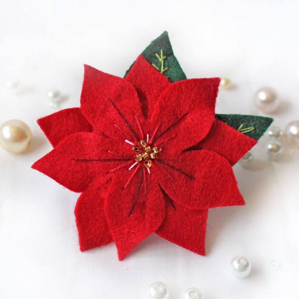 Broche de Navidad de Poinsettia roja, broche de abrigo de invierno de flor de fieltro bordado a mano, joyería navideña de temporada festiva