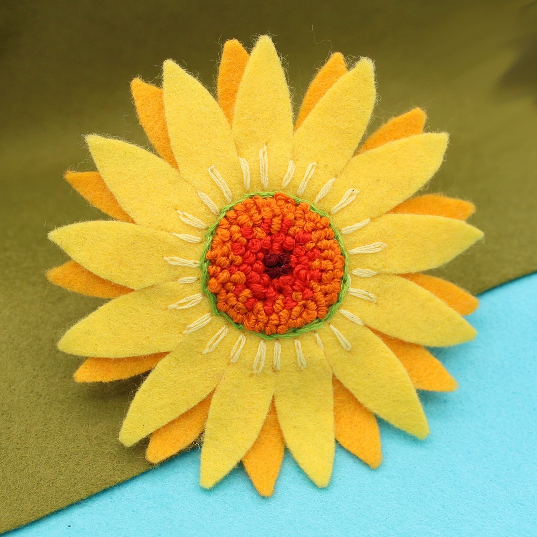 Broche Buchel En Laiton Bronze - Fleur Gerbera/marguerite Avec Cristaux - Neuf Avec étiquettes