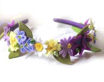 Bandeau en feutre, coiffe de fleur de printemps, bande de cheveux de demoiselle d’honneur avec primevère sauvage, Forget-Me-Not, marguerite, violette des bois, bandeau de mariage