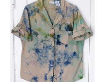 Medium | 90s cotton hand ice dyed utility vintage blouse | White Stag
