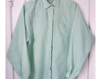 Medium | Vintage striped green collared long sleeve women's button down blouse | CG Designs