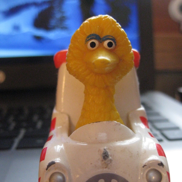 Vintage Big Bird Spielzeug Schiebeauto; Metallspielzeug; Big Bird fahrender Popcornwagen. Sesamstraße 1983 Kinder- Fernsehwerkstatt Playskool
