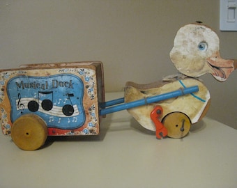 希少　フィッシャープライス社製Walking Duck Cart ヴィンテージ Vintage Fisher Price Musical Duck Pull Toy: 1930s Wooden Cart